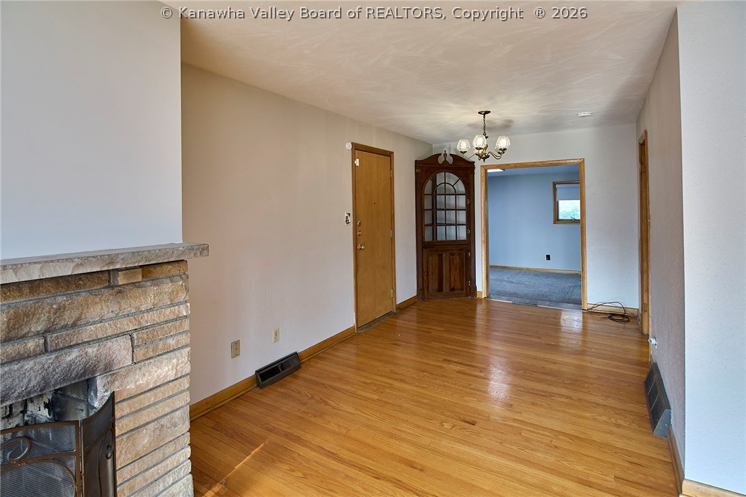 1218 Lyndale Drive