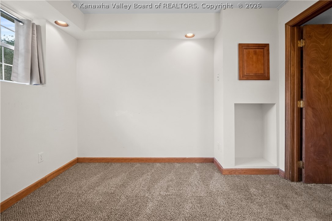 5027 Dolores Drive