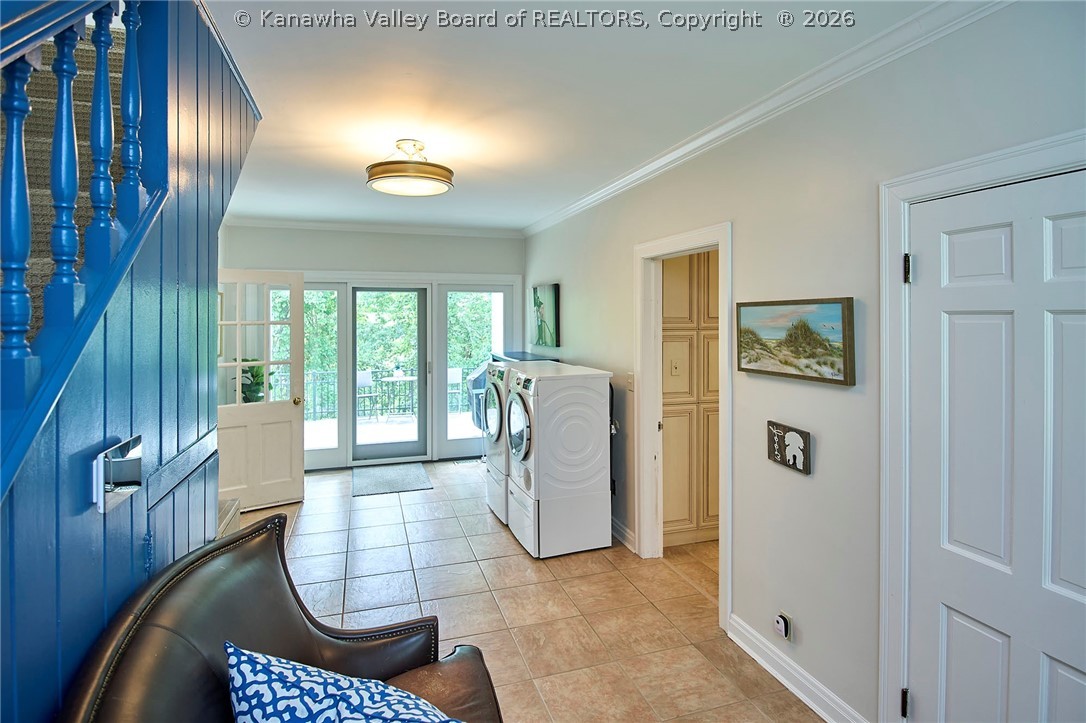 1411 Meadowcrest Drive