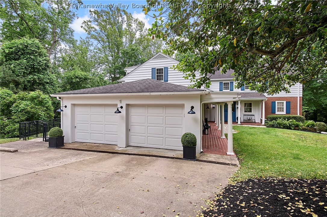 1411 Meadowcrest Drive