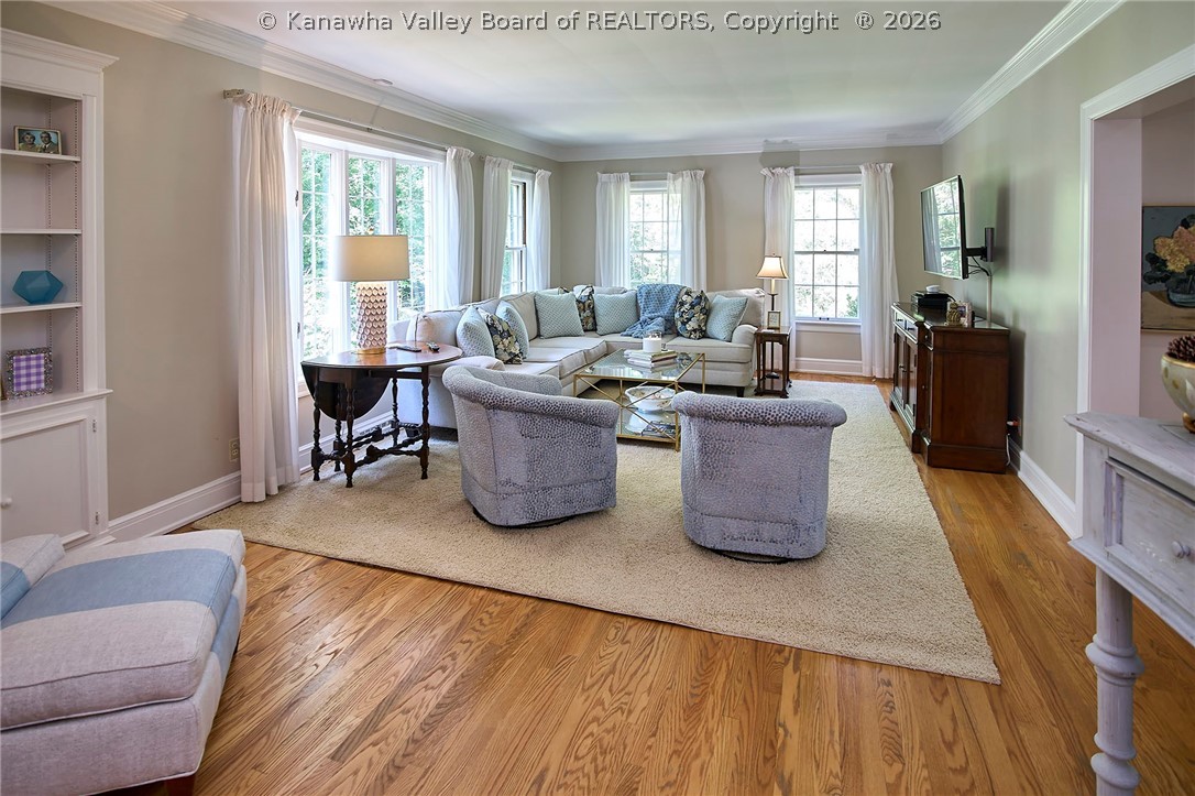 1411 Meadowcrest Drive