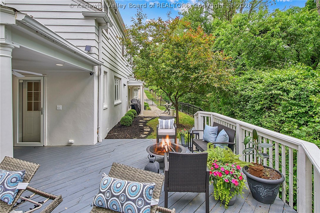 1411 Meadowcrest Drive