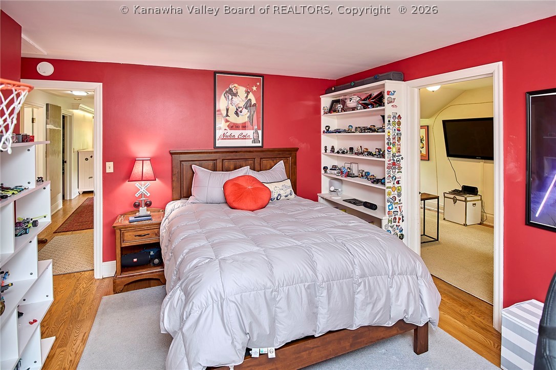 1411 Meadowcrest Drive