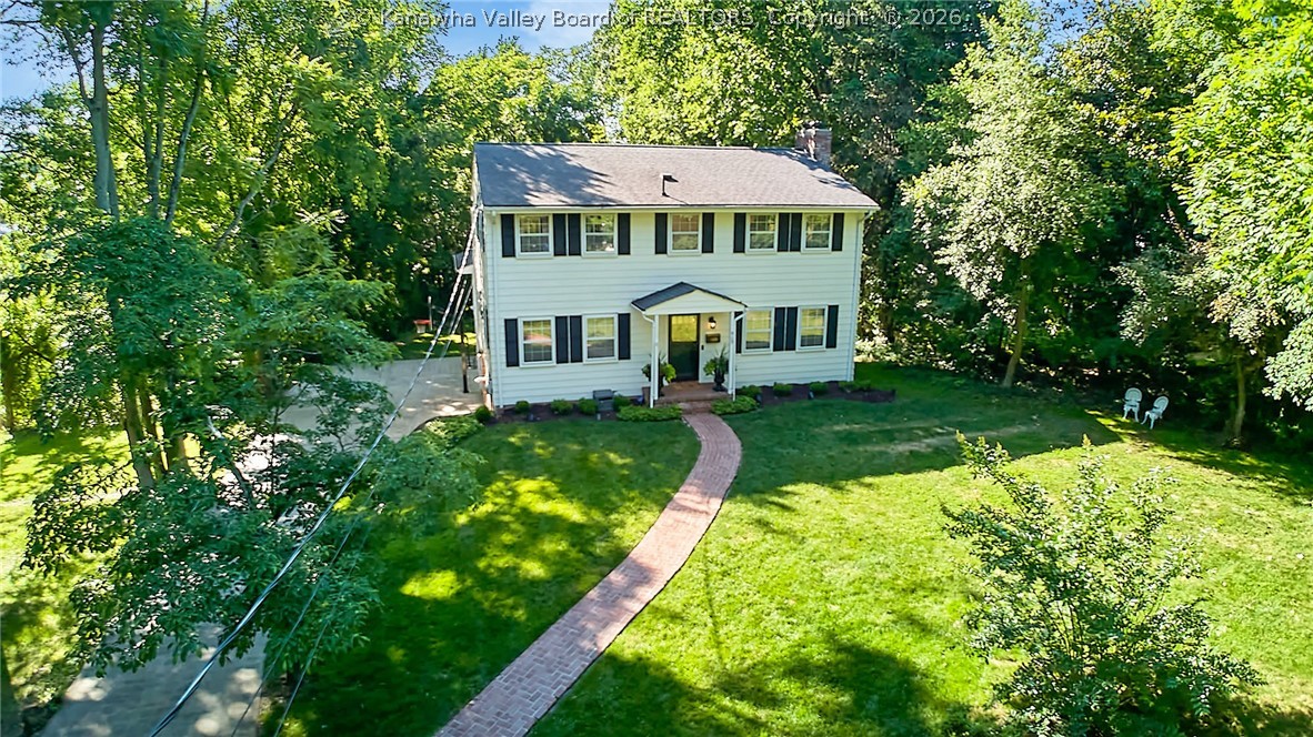 909 Chestnut Road