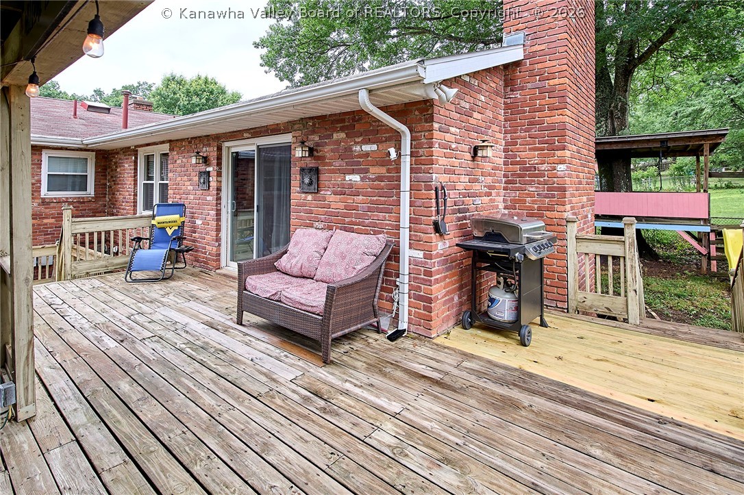 2024 Parkwood Road