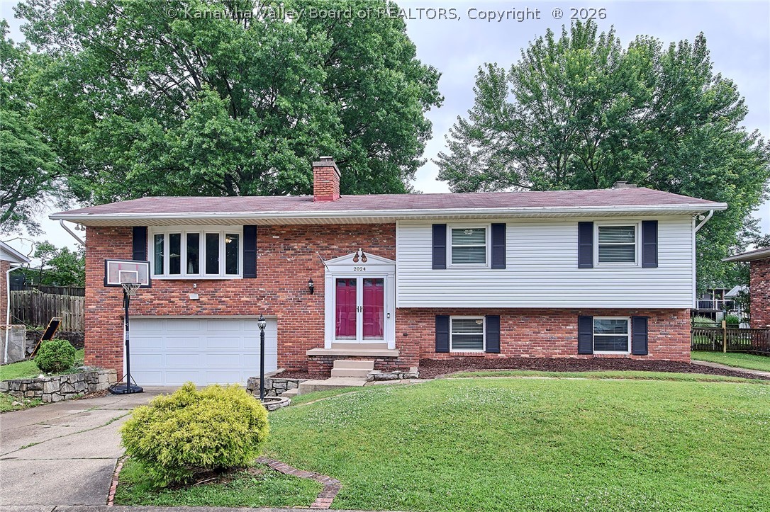 2024 Parkwood Road