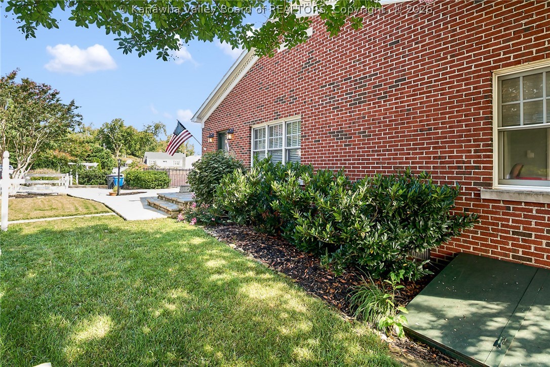 104 Deming Drive