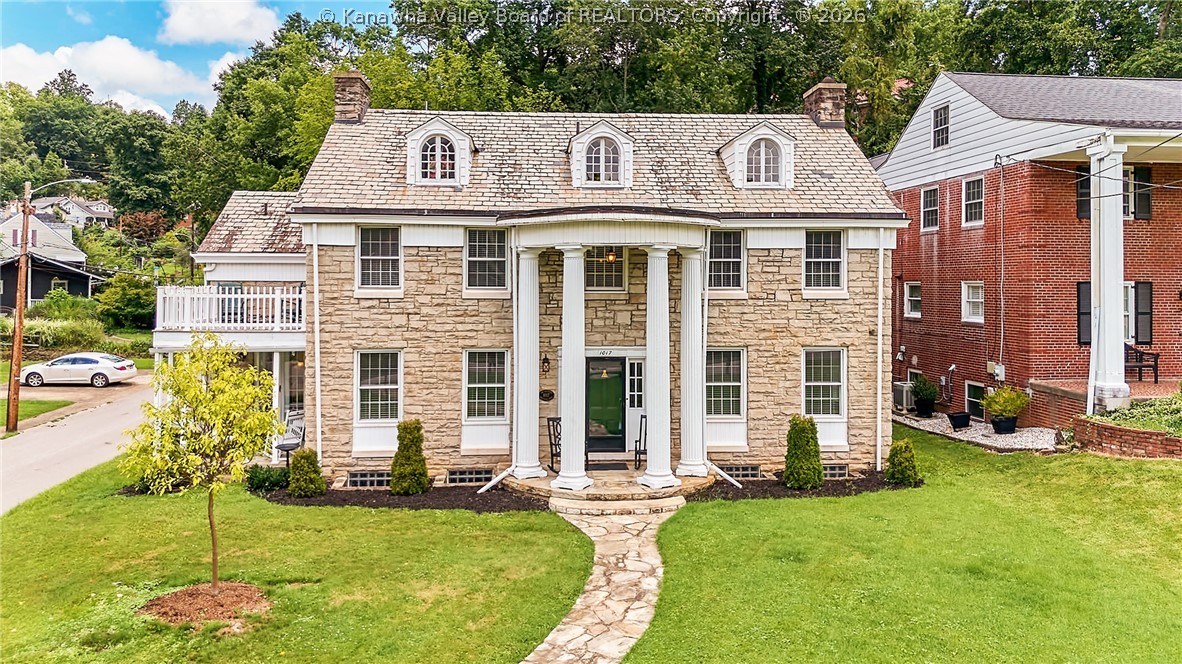 1017 Edgewood Drive