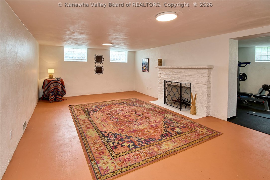 1017 Edgewood Drive