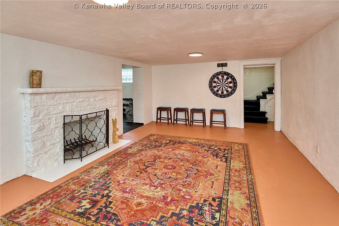 1017 Edgewood Drive