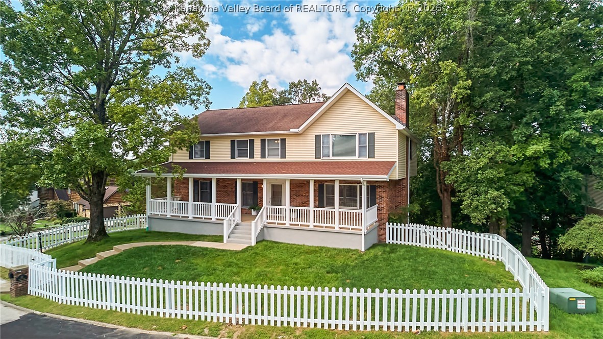 11 Carriage Road
