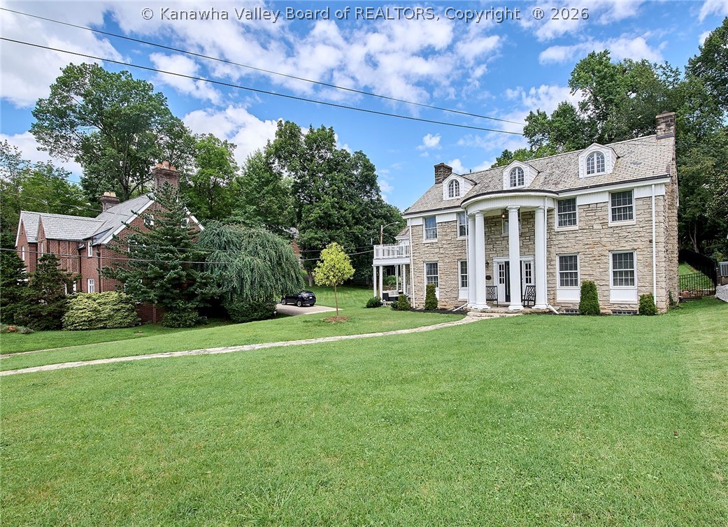 1017 Edgewood Drive