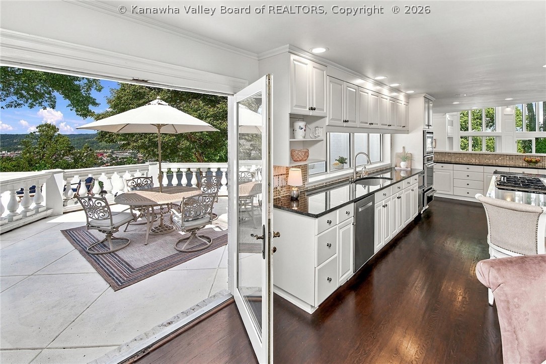 2 Quarry Ridge Road