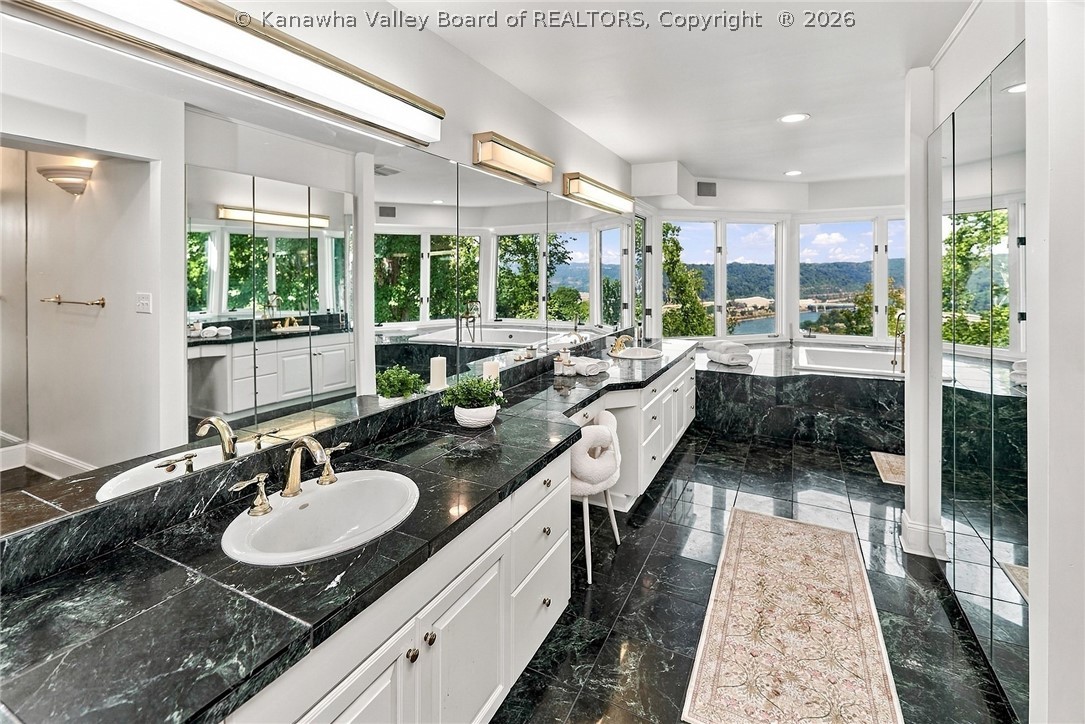 2 Quarry Ridge Road