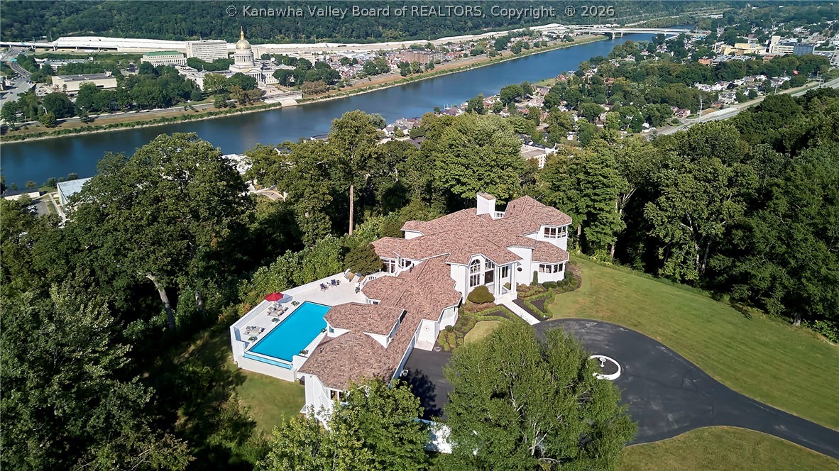 2 Quarry Ridge Road