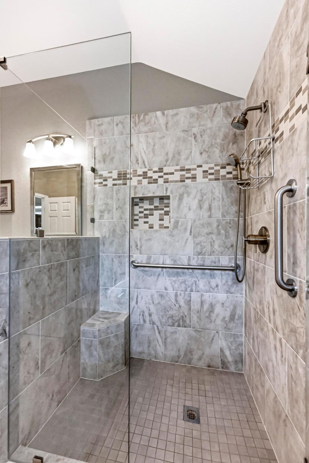 6204 Blanco River PASS