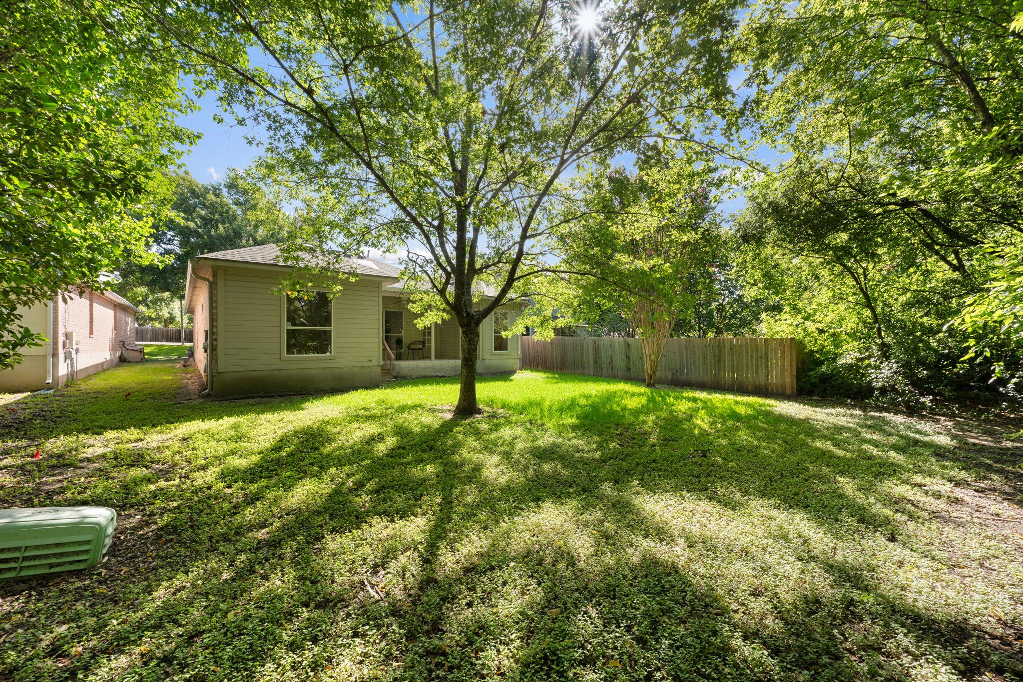 1005 Briargate DR