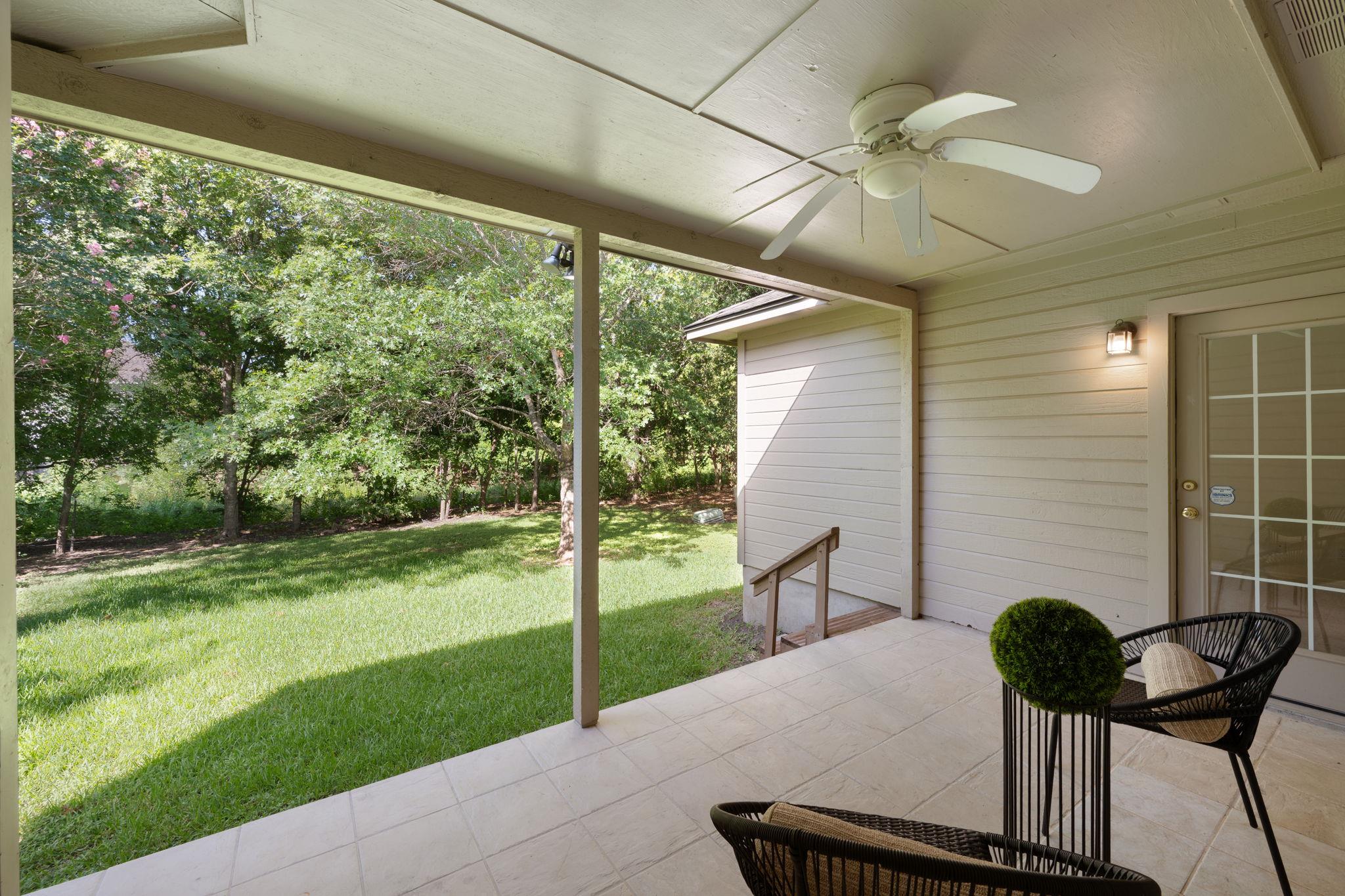 1005 Briargate DR