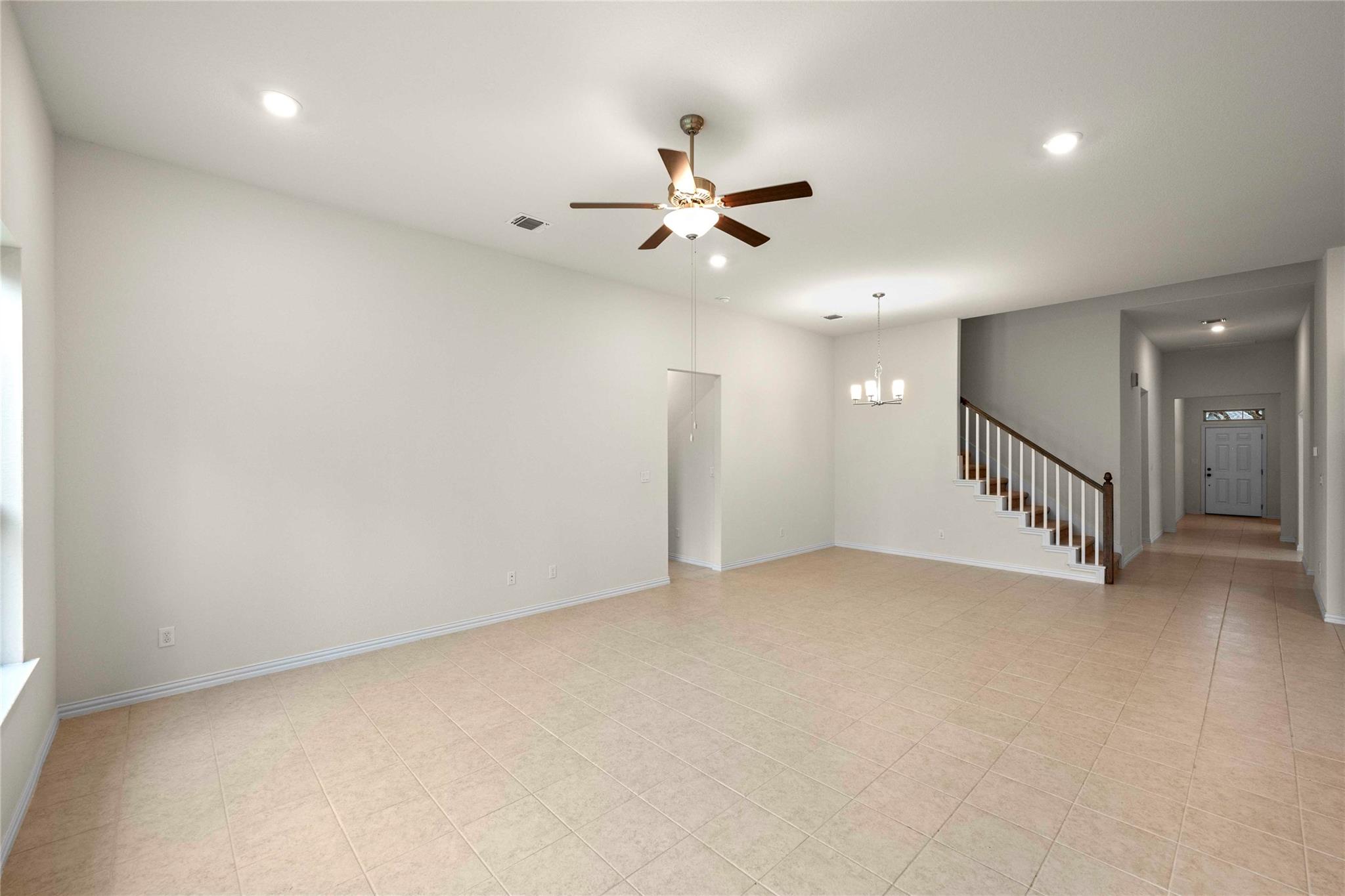 182 Palmillas DR
