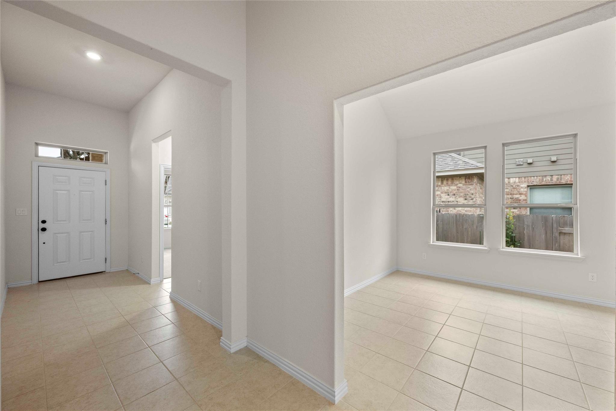 182 Palmillas DR