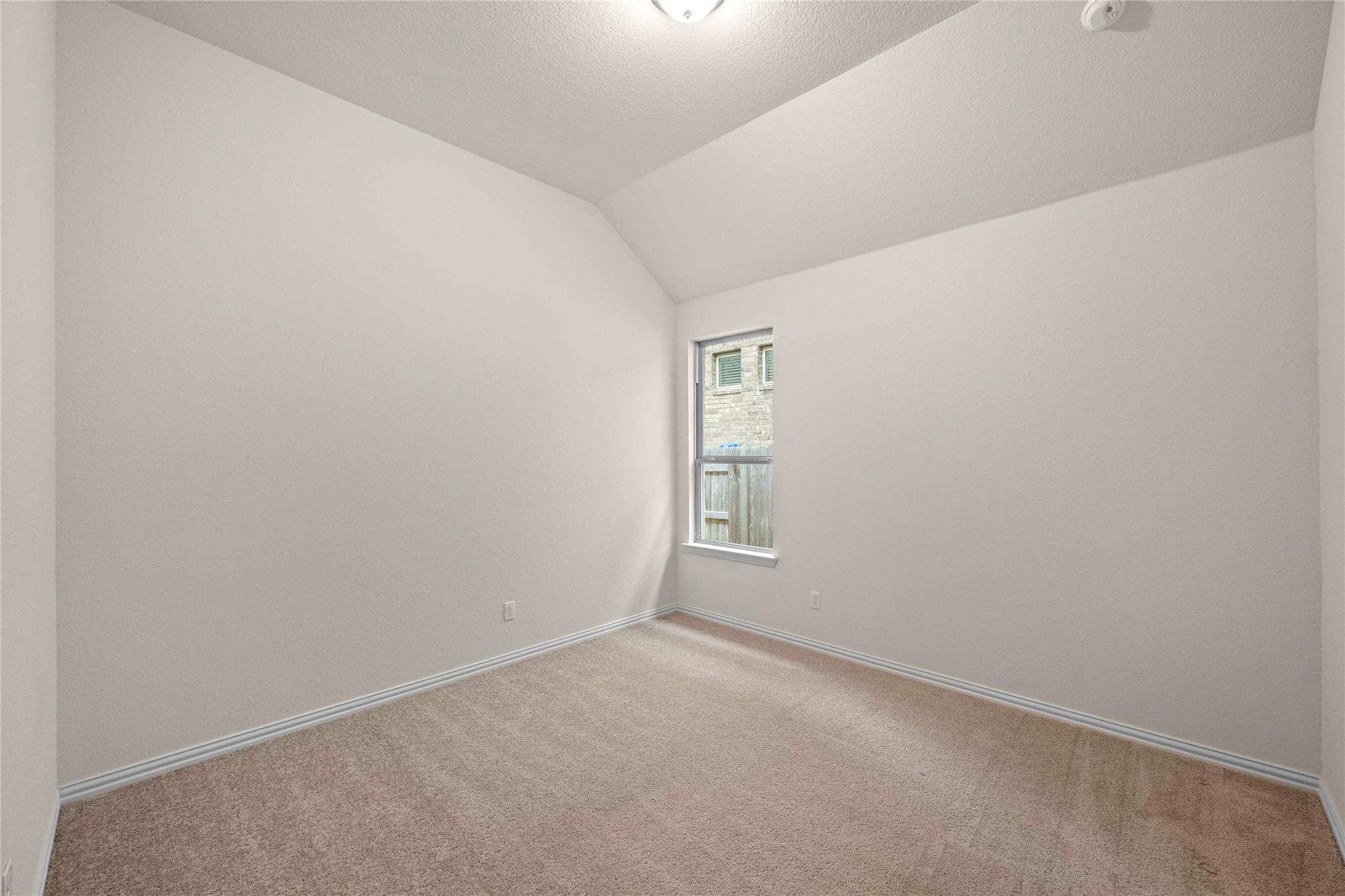 182 Palmillas DR