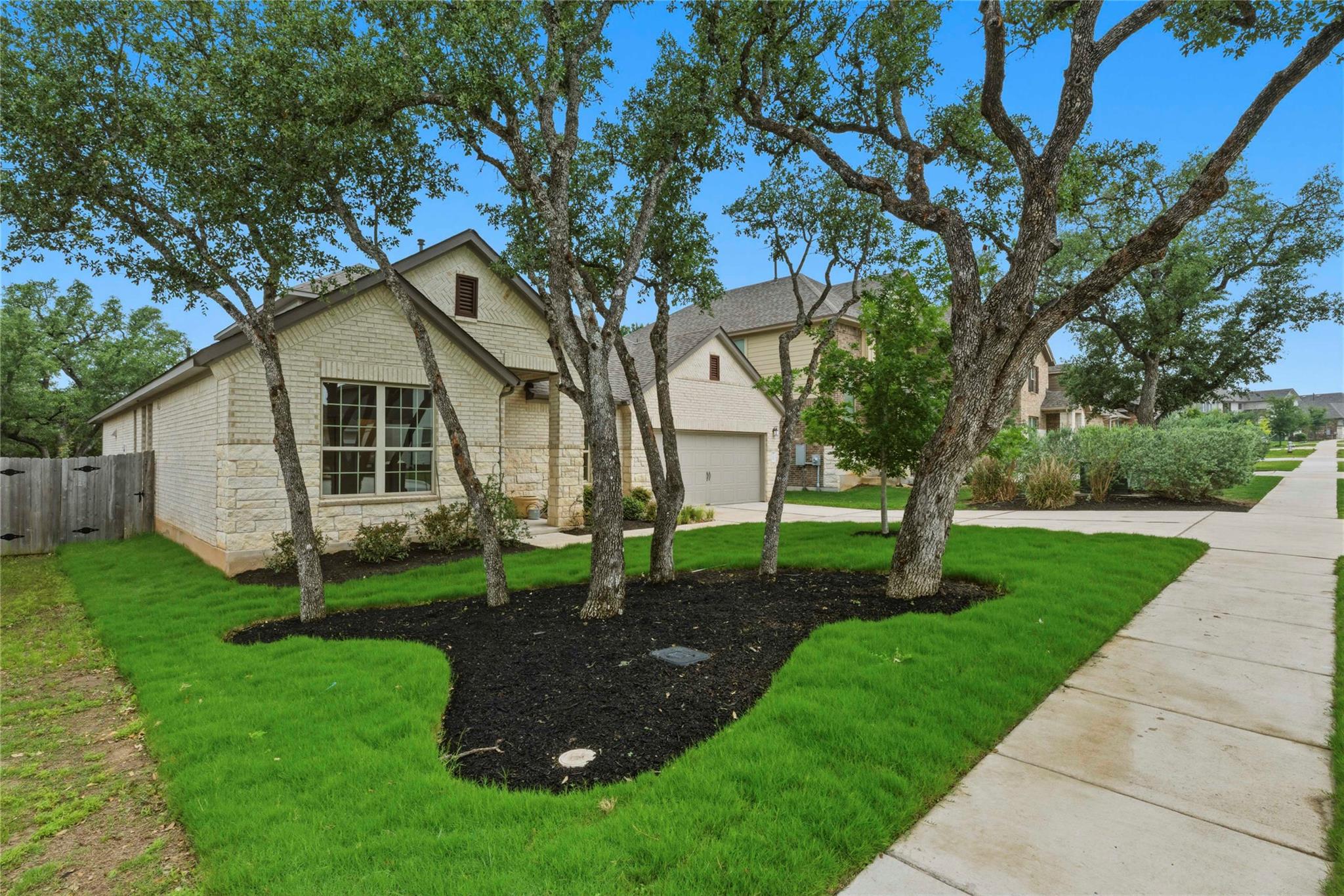 182 Palmillas DR