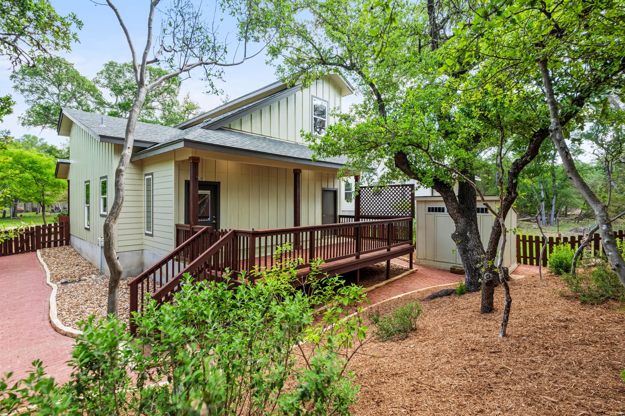 48 Wood Glen DR