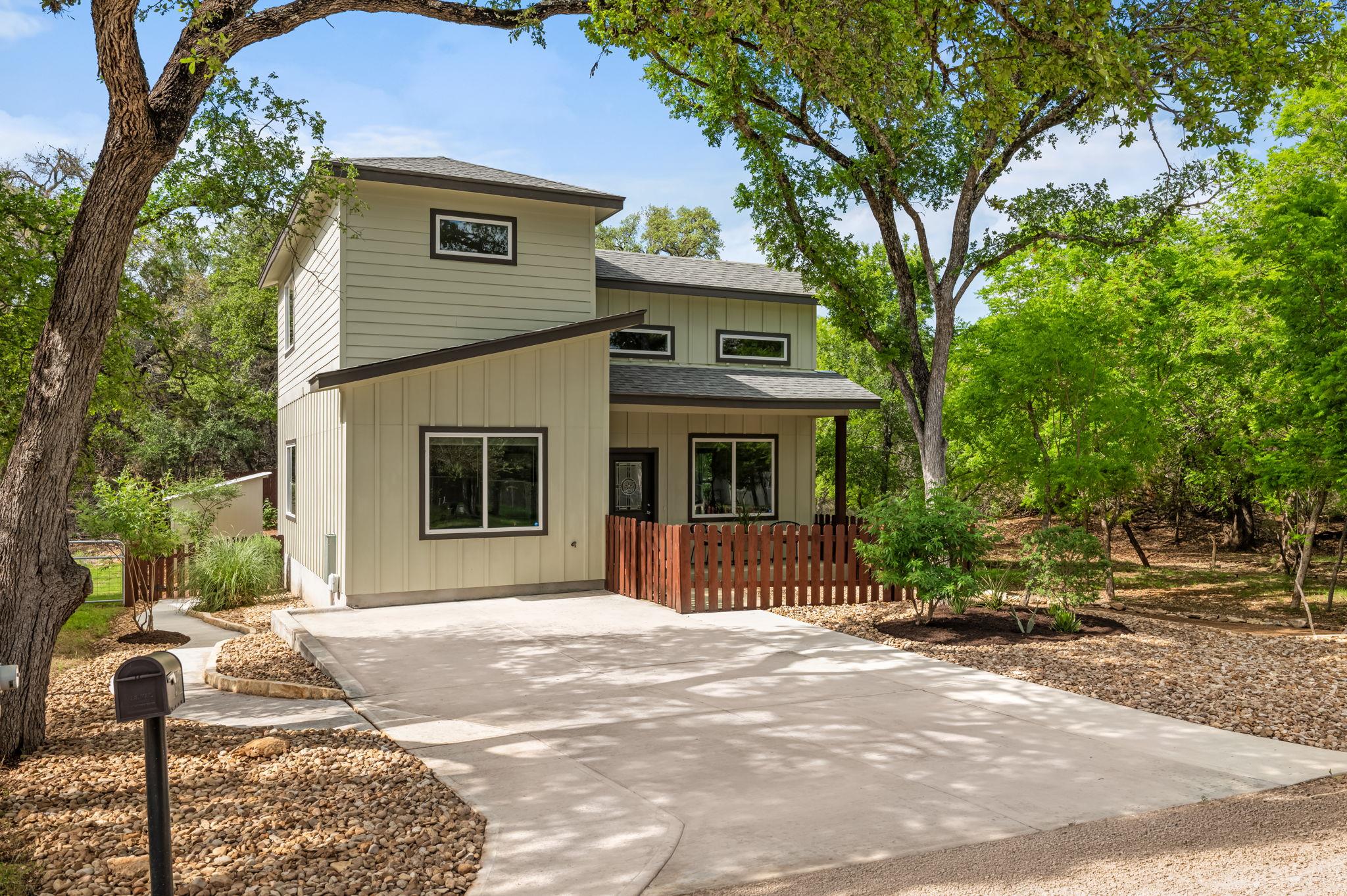 48 Wood Glen DR