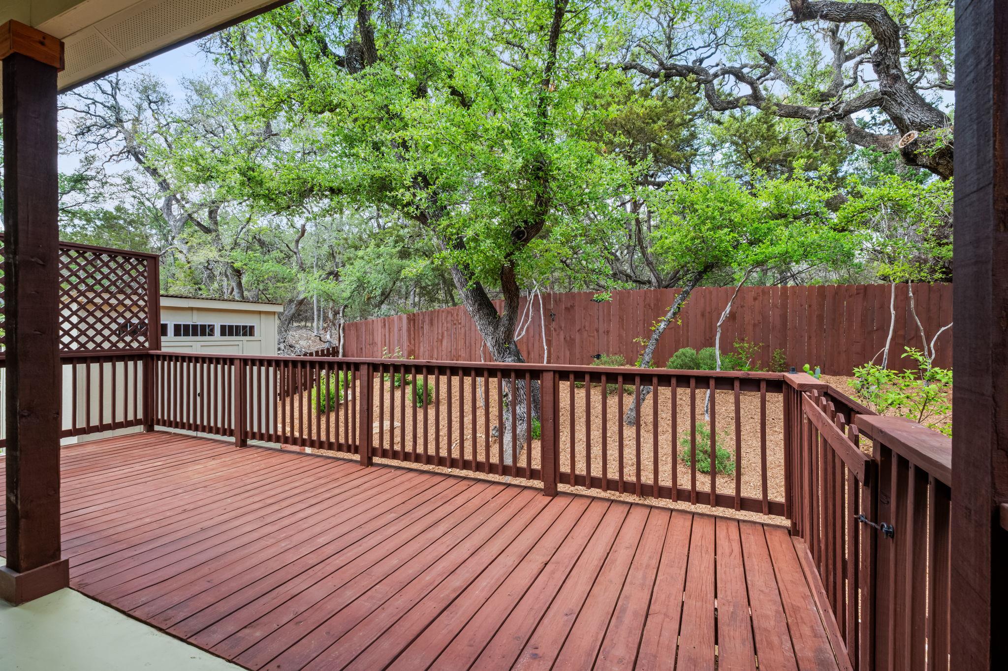 48 Wood Glen DR