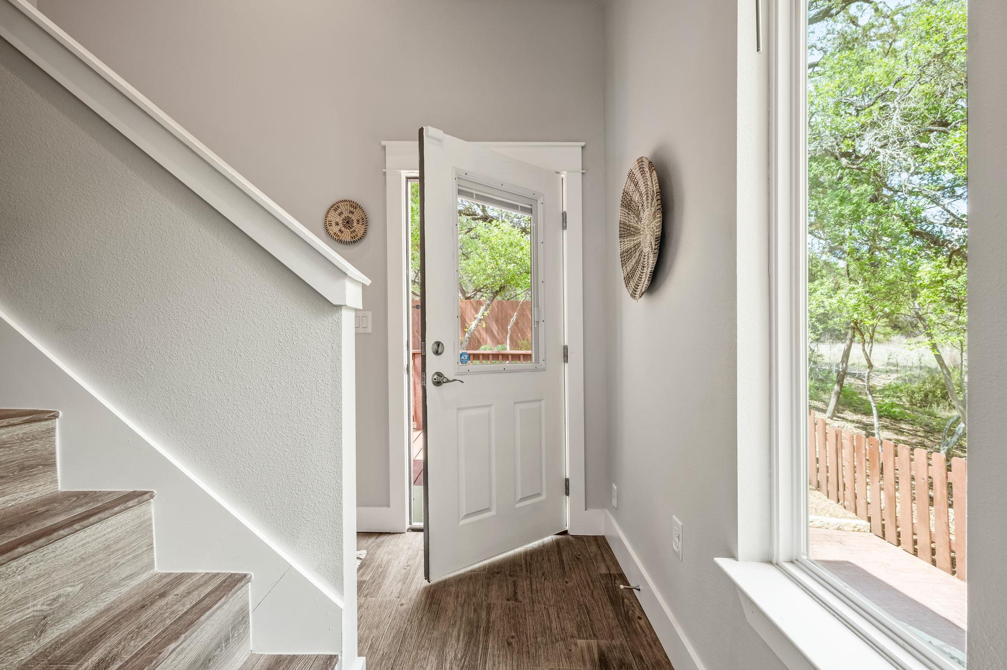 48 Wood Glen DR