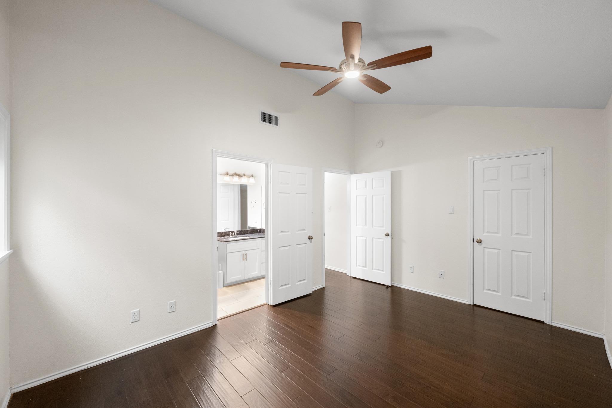 1500 Woodlawn BLVD # 202