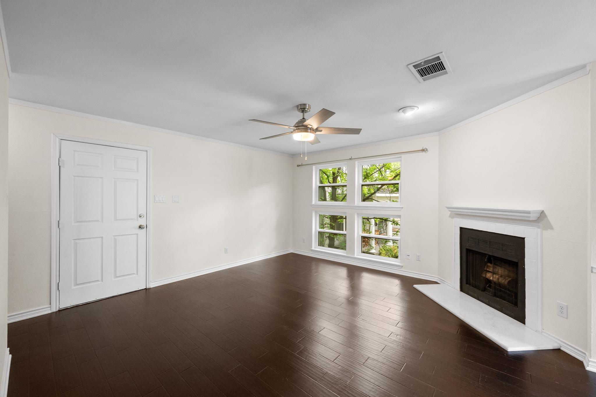 1500 Woodlawn BLVD # 202