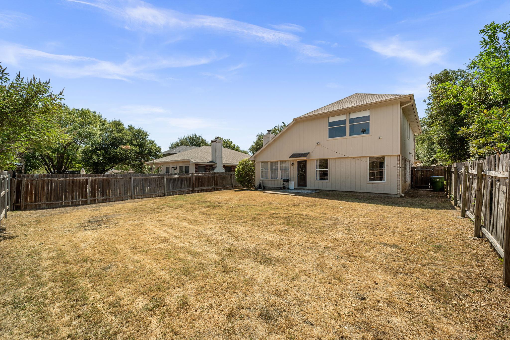 1606 Academy PL