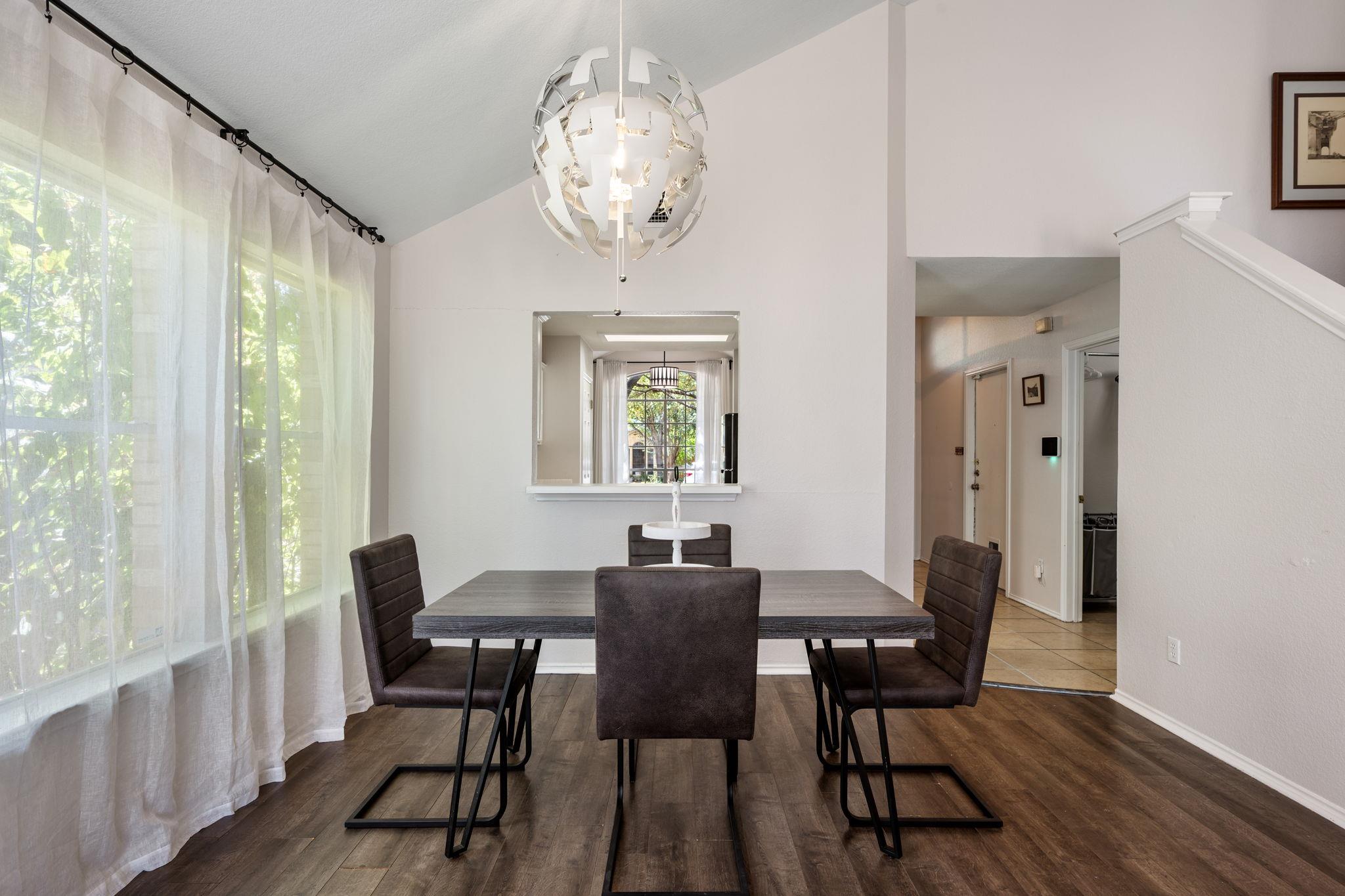 1606 Academy PL