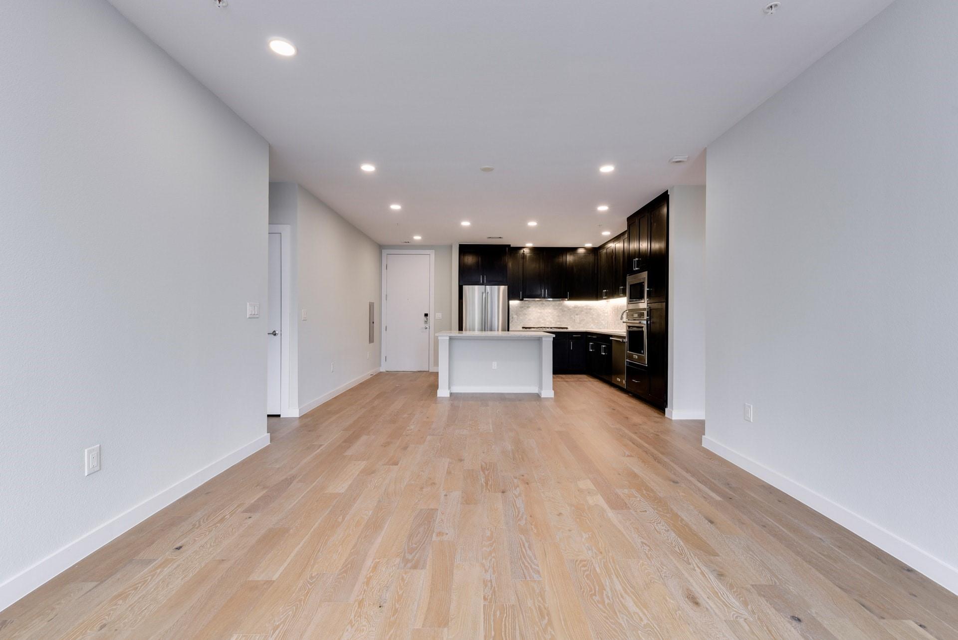 900 S 1st ST # 307