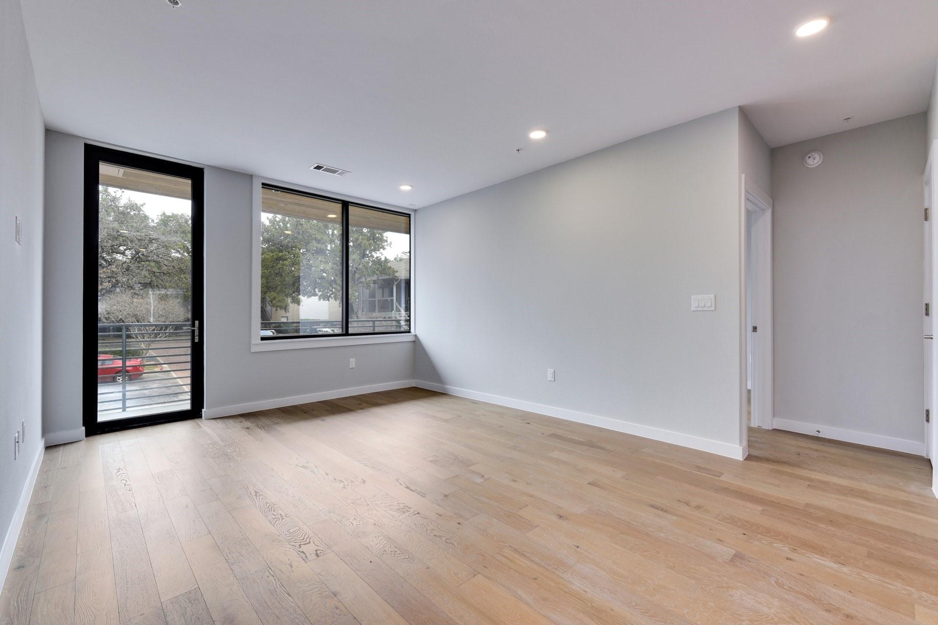 900 S 1st ST # 307