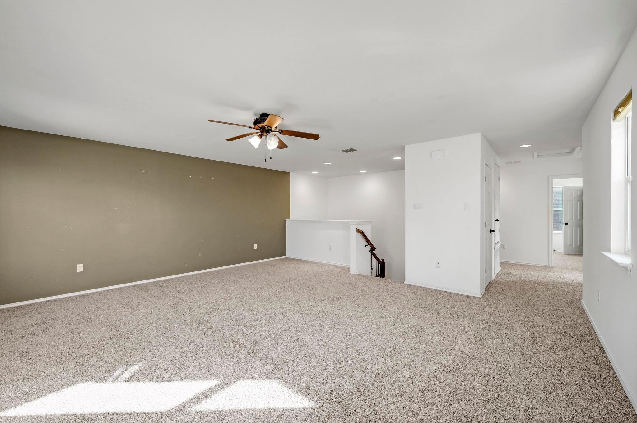 322 White Willow DR