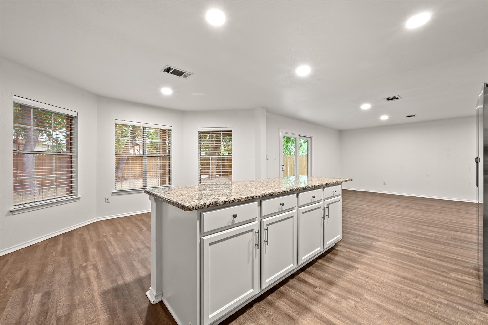 2217 Riker Ridge TRL