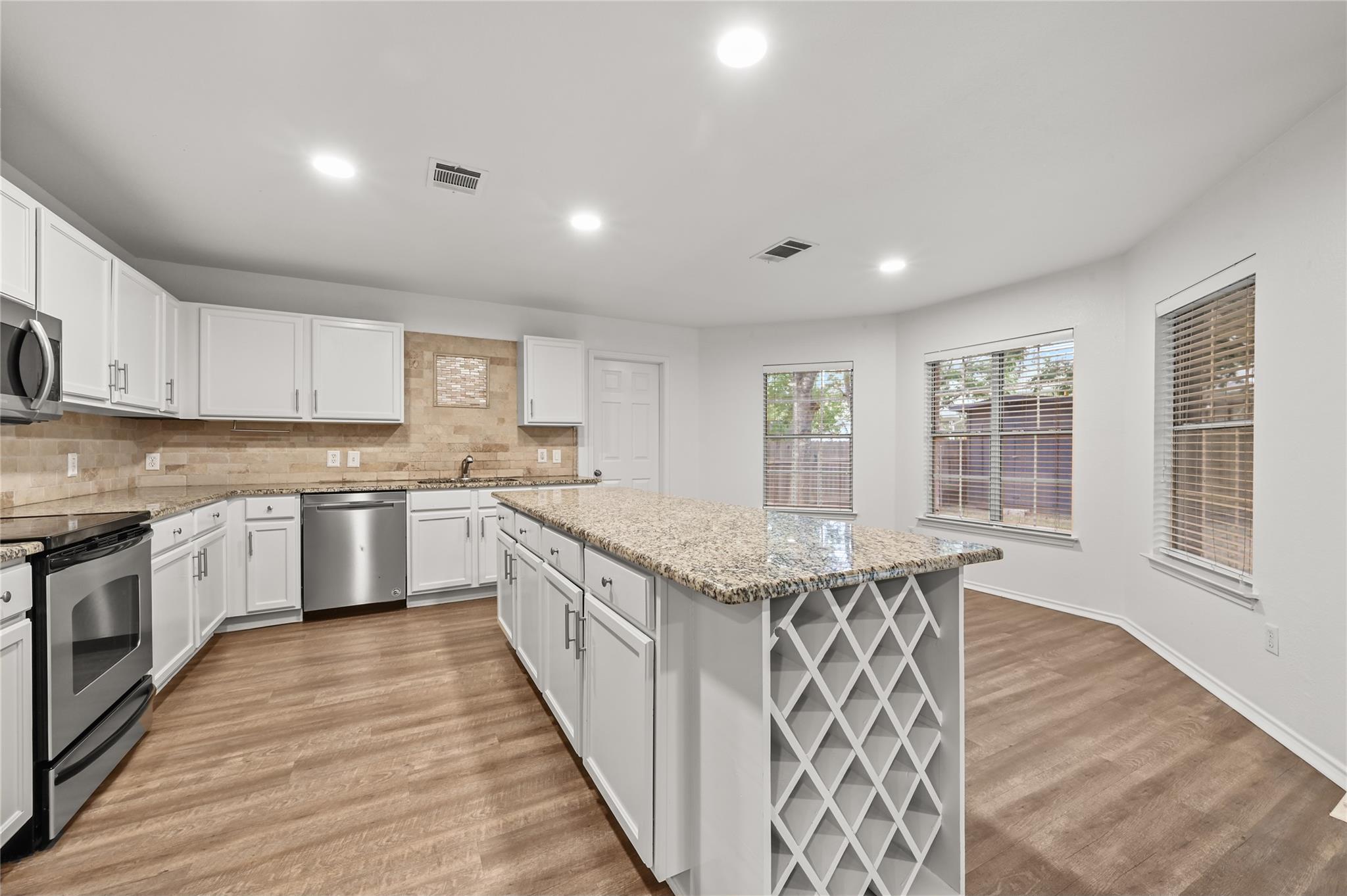 2217 Riker Ridge TRL