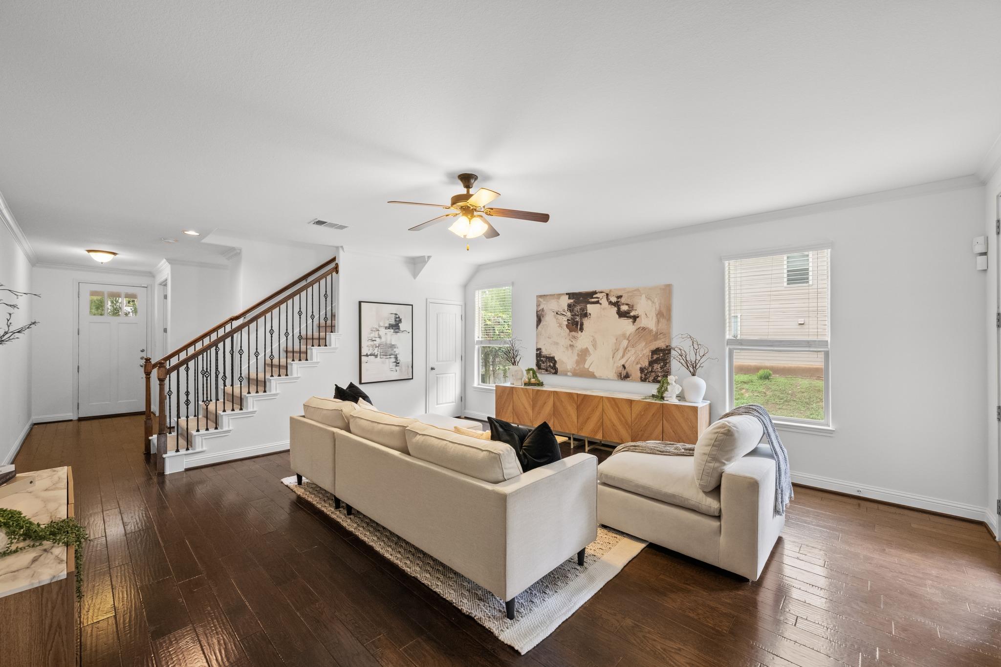 2501 Amur DR