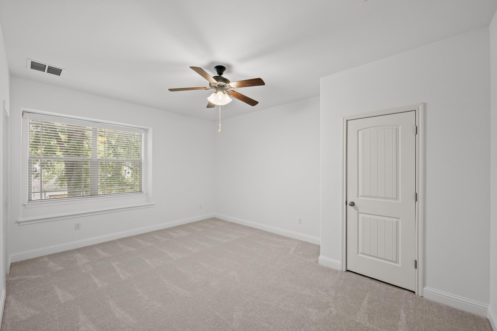 2501 Amur DR