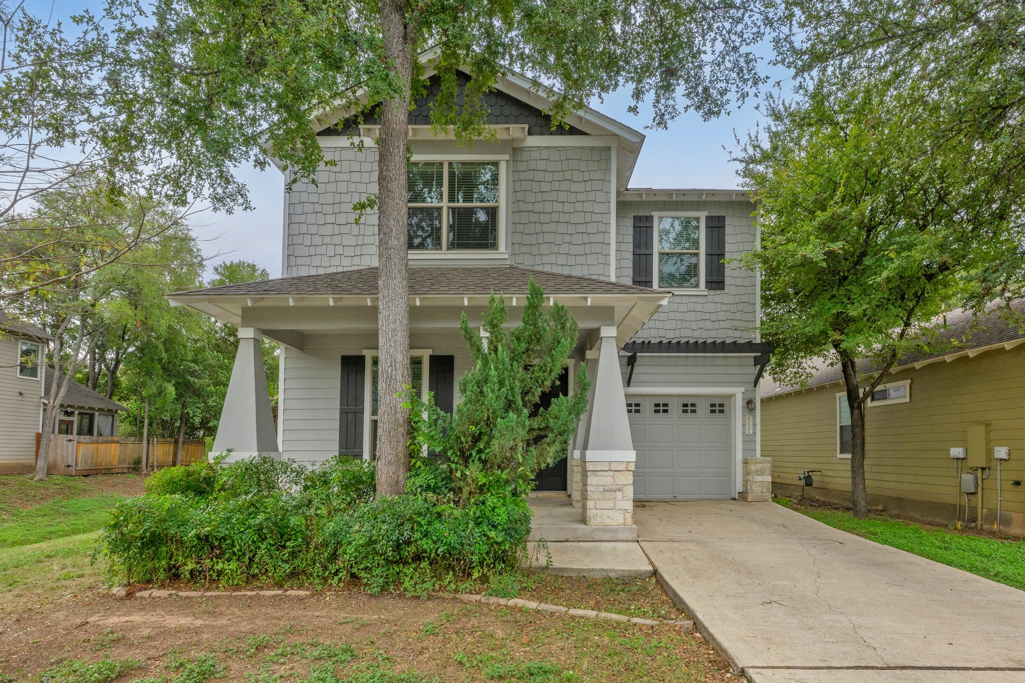 2501 Amur DR