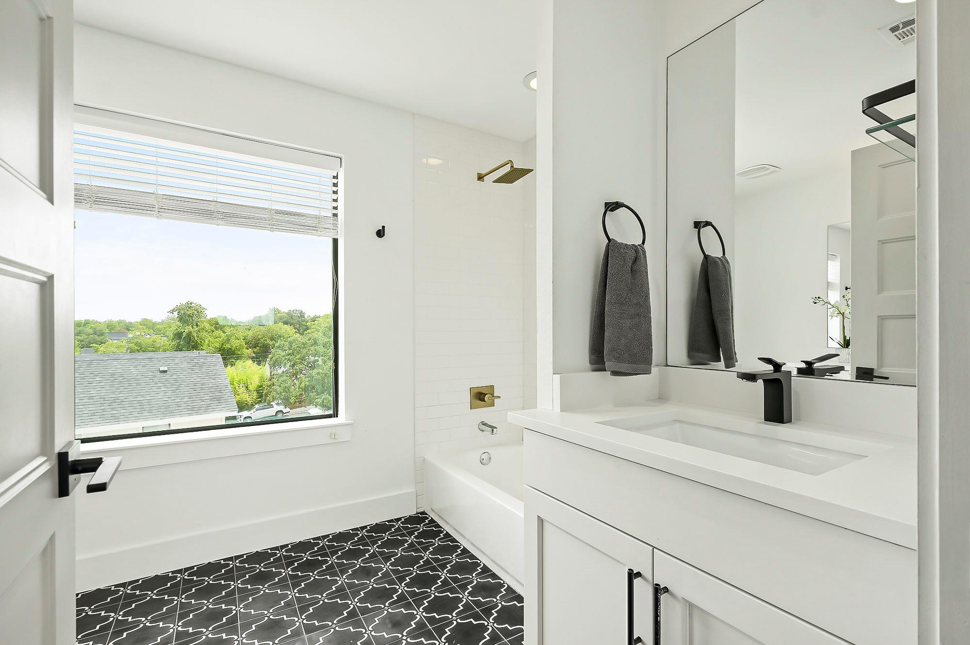 1104 Marcy ST # B, Austin Unit: B