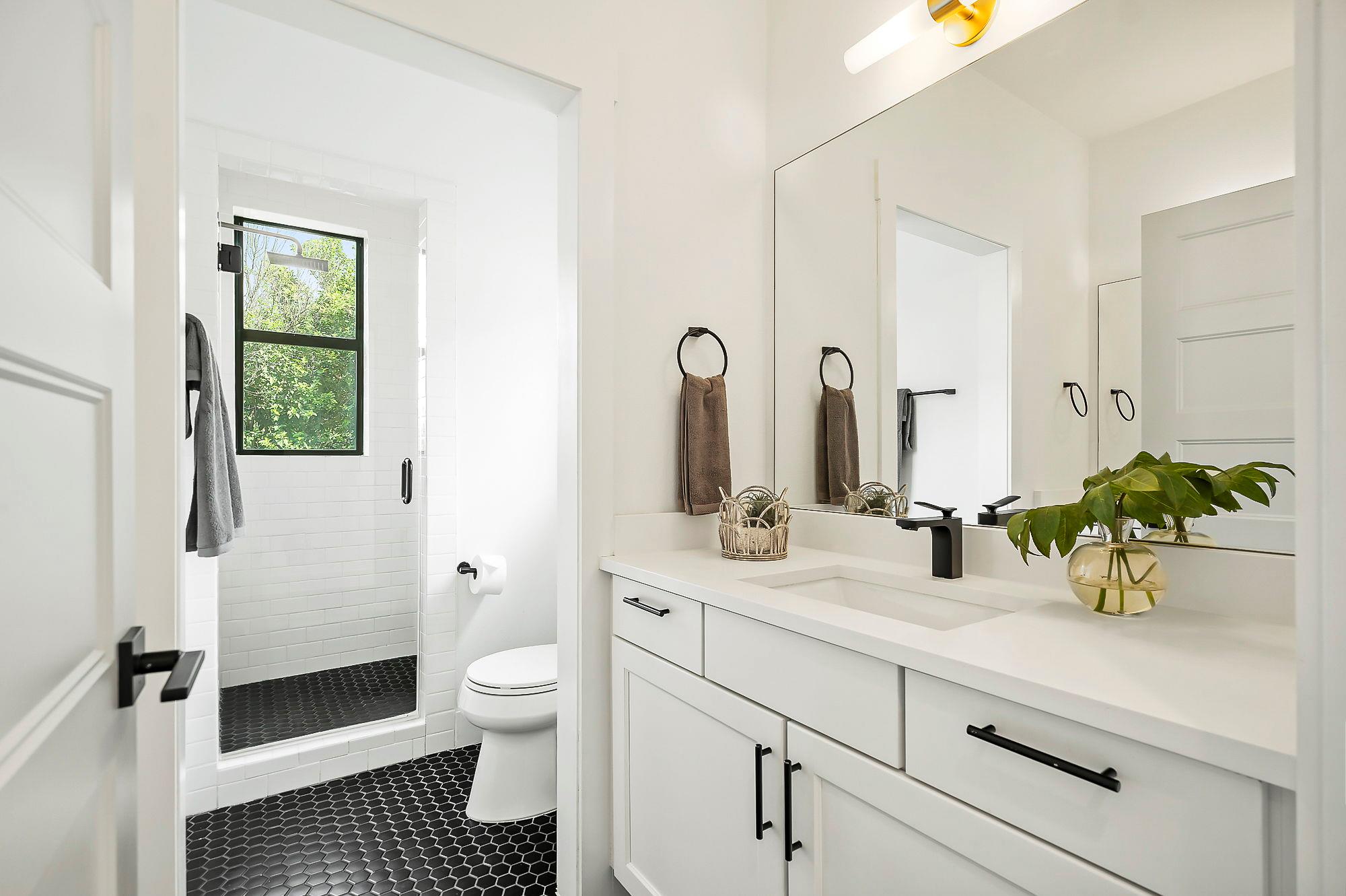 1104 Marcy ST # B, Austin Unit: B