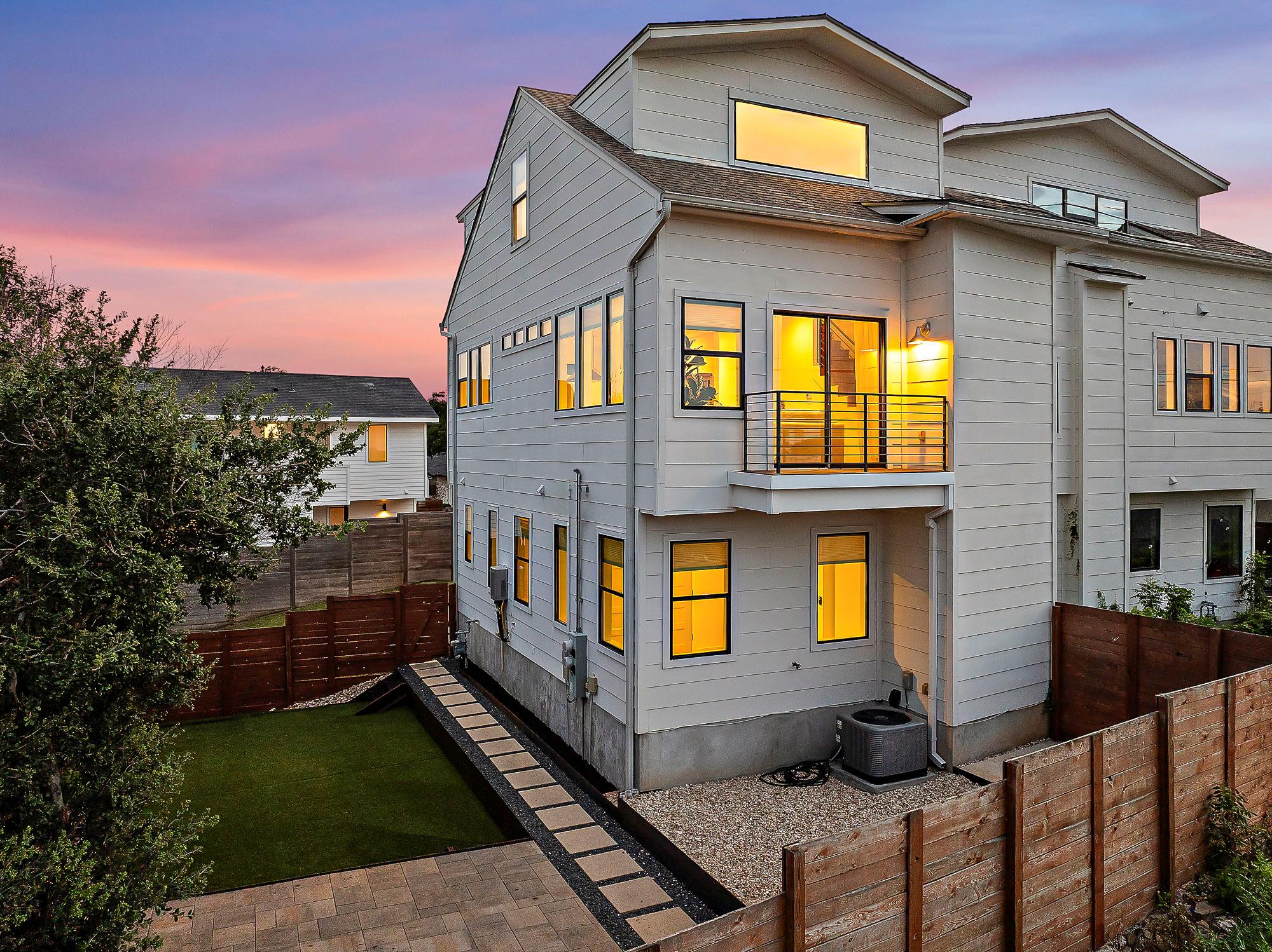 1104 Marcy ST # B, Austin Unit: B