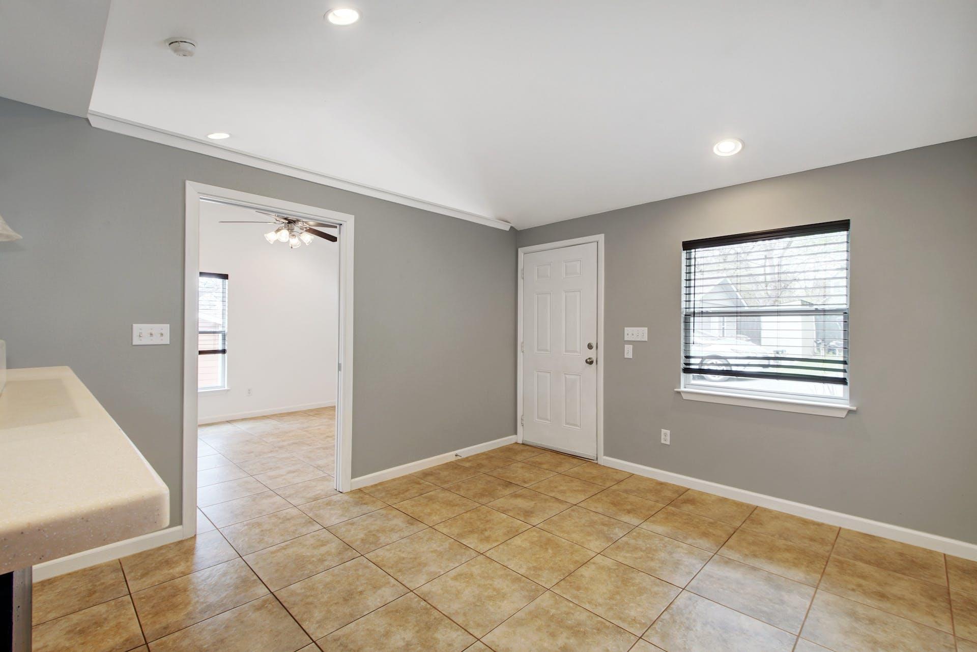 1118 Northwestern Ave # D