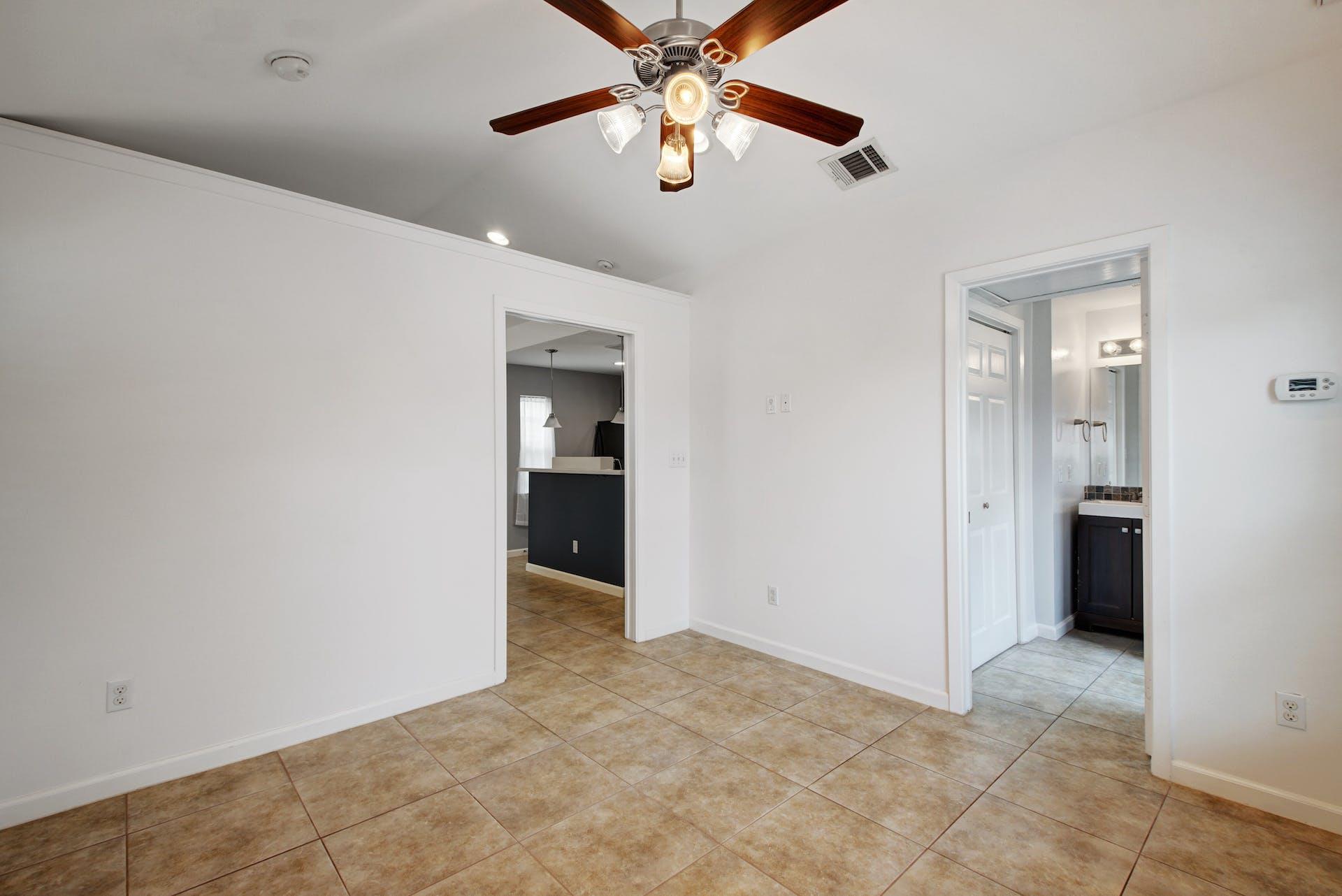 1118 Northwestern Ave # D