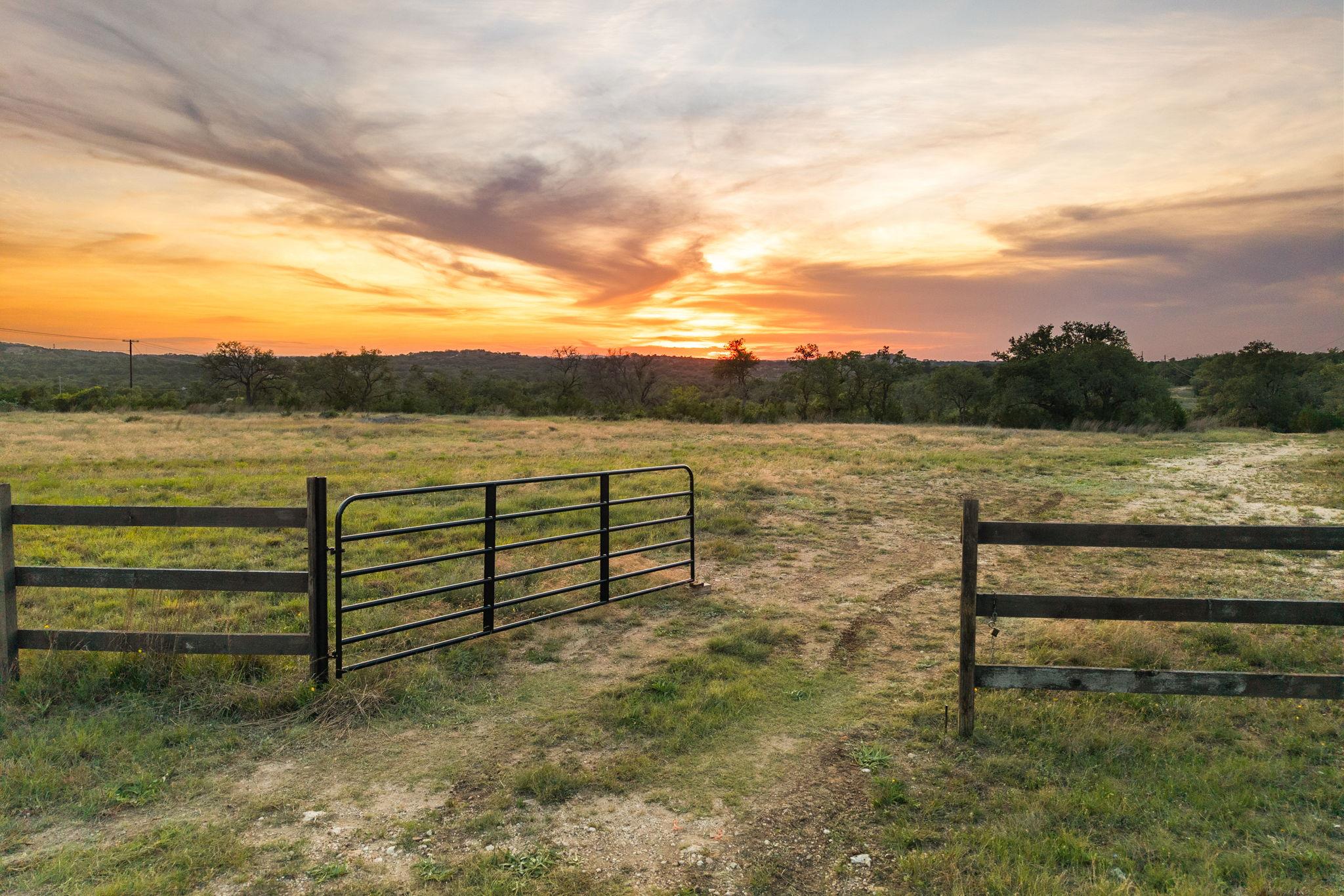 Tract 1 Esperanza Trail