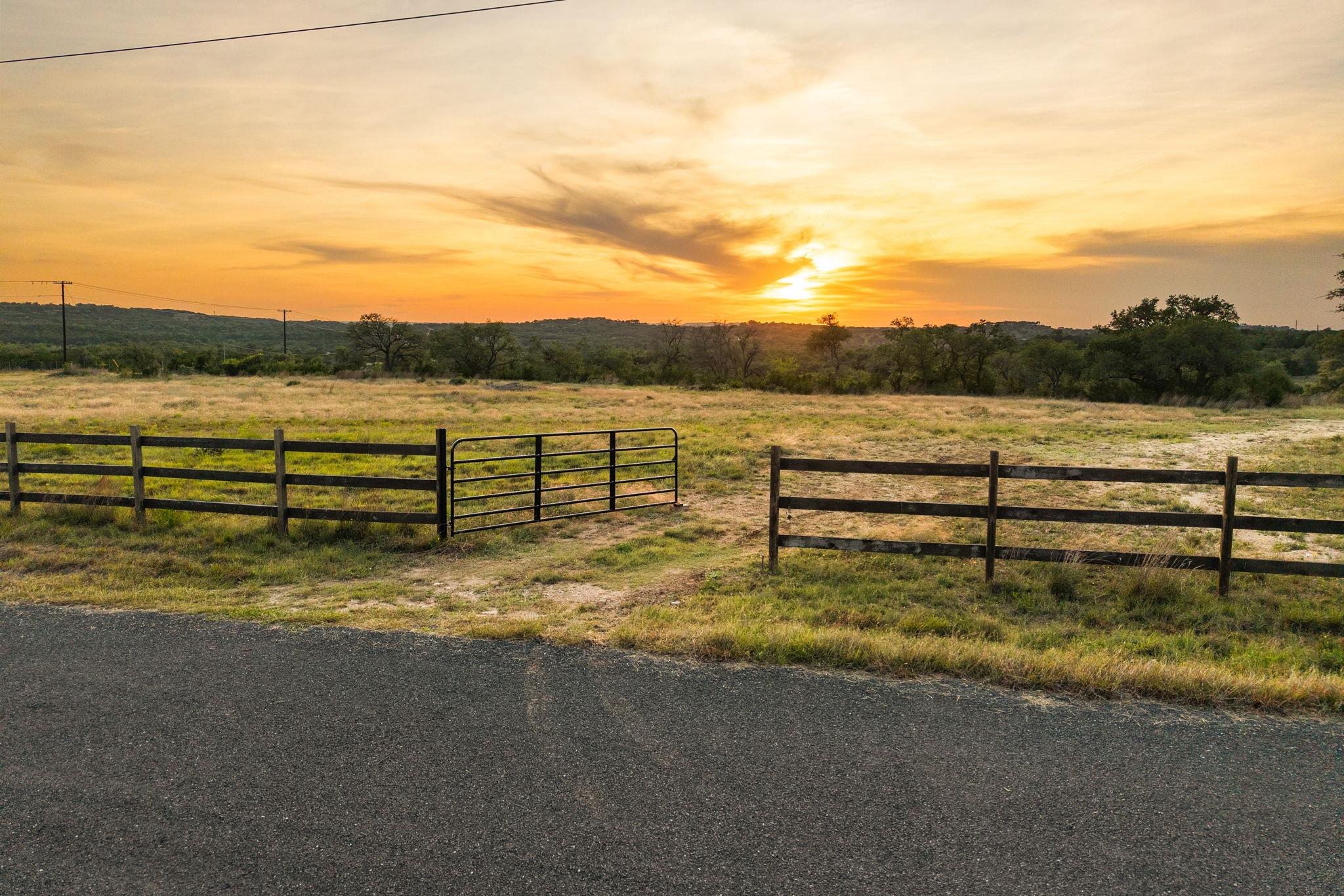 Tract 1 Esperanza Trail