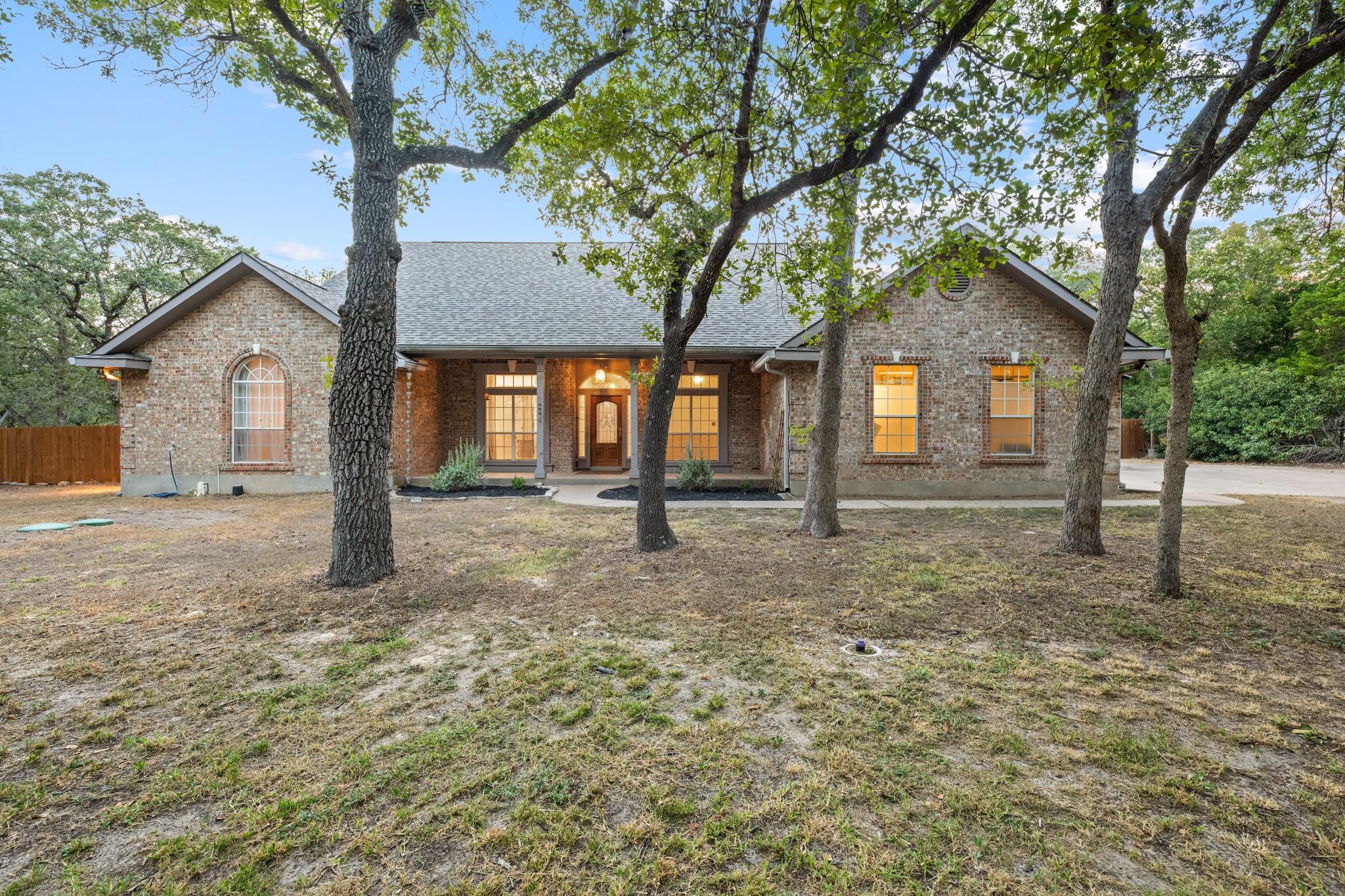 182 Elm Wood DR